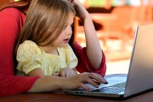 child using a laptop
